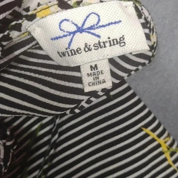 Twine & String Striped Floral Blouse Women’s Medium - Picture 9 of 11